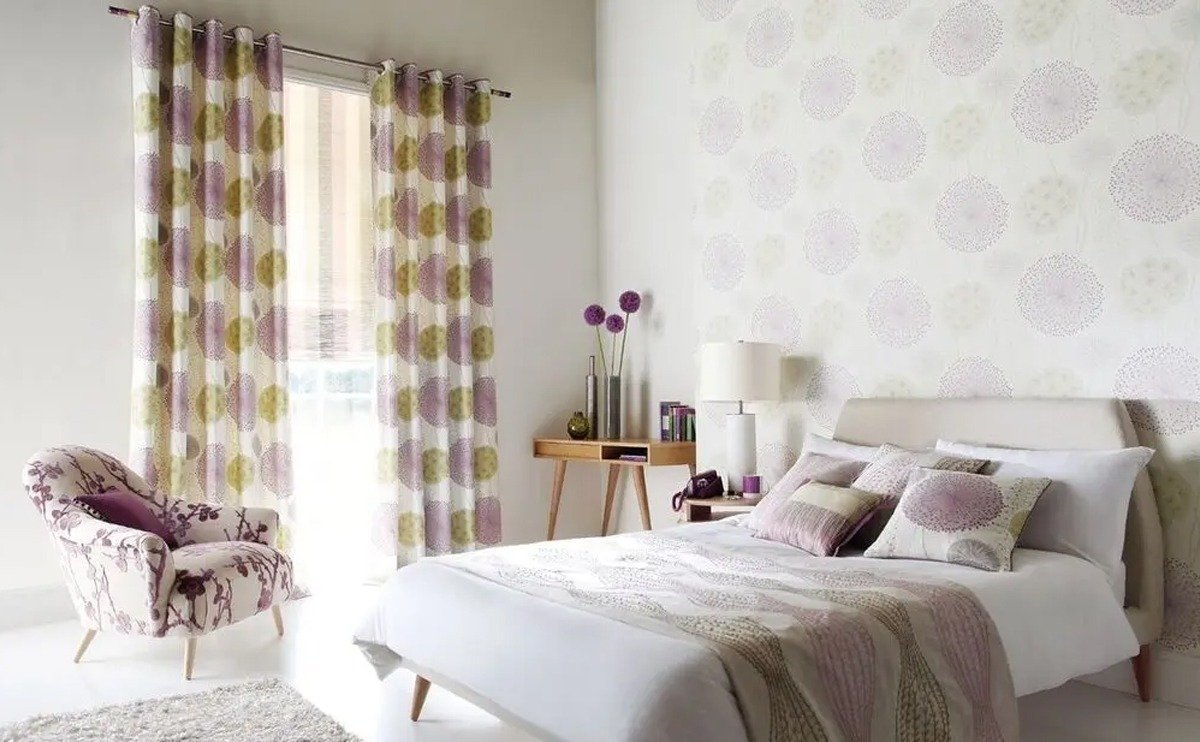 Buy Eyelet Curtains in Dubai