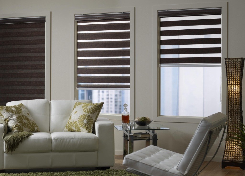 Roller Blinds: The Perfect Window Covering Solution for Your Home in Dubai