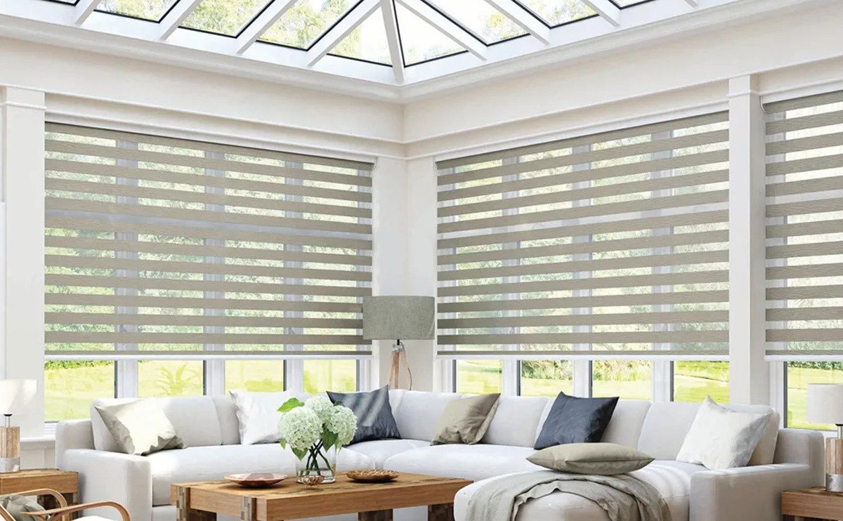 Buy Roller Blinds in Dubai