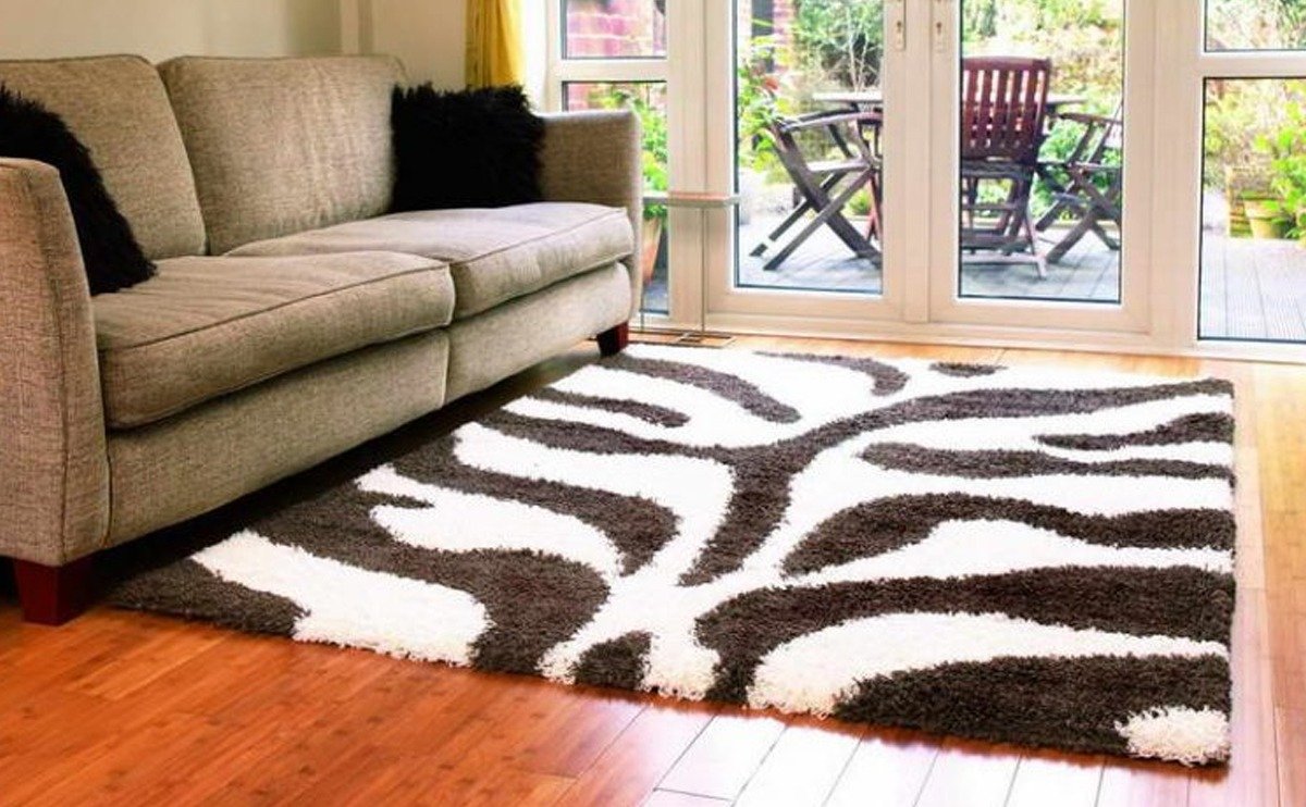 Buy Black and white rug in Dubai